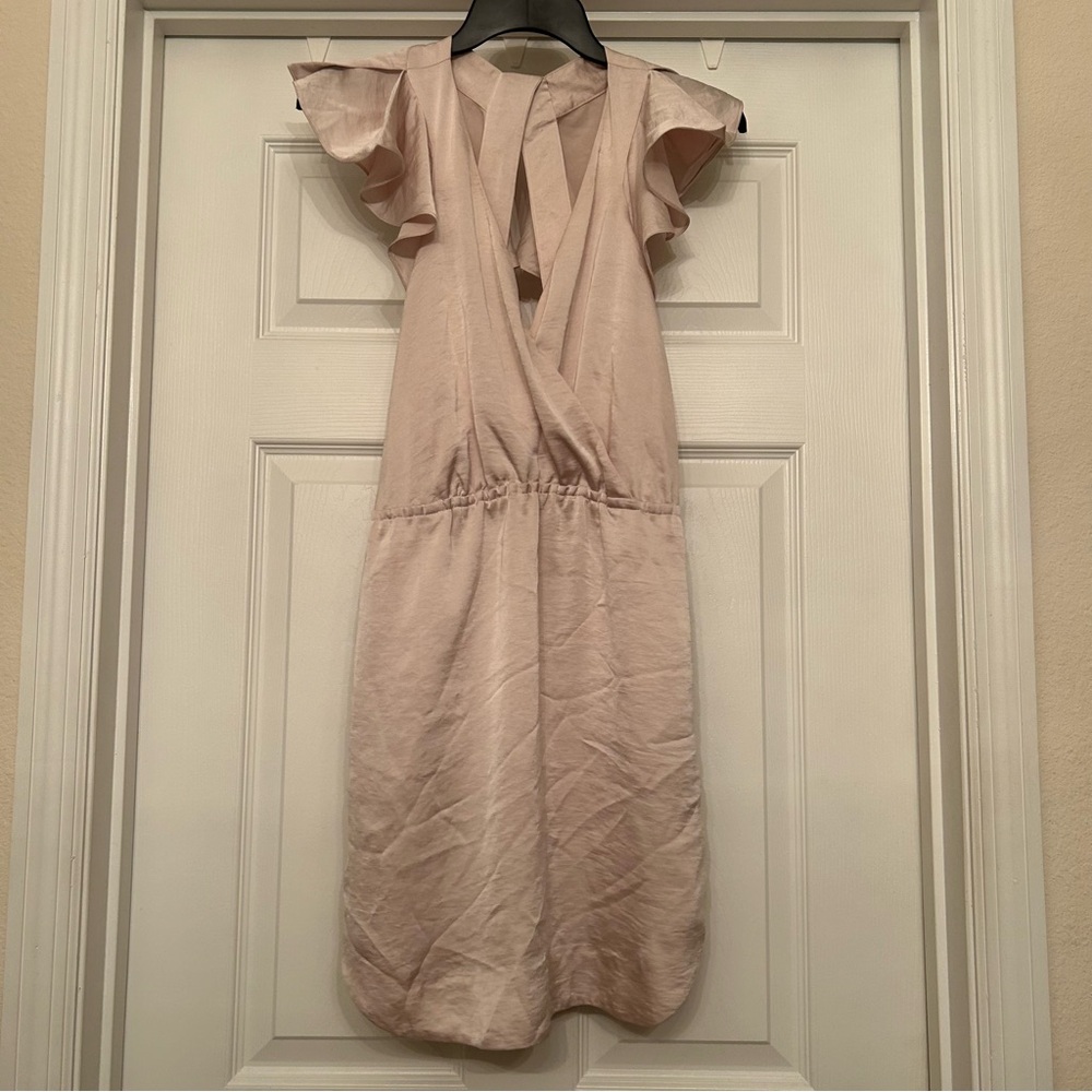 BGBGeneration Fluttersleeve Dress Size XS